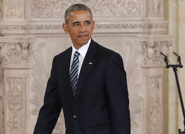 Agresiones a policías perjudican defensa de afroamericanos: Obama