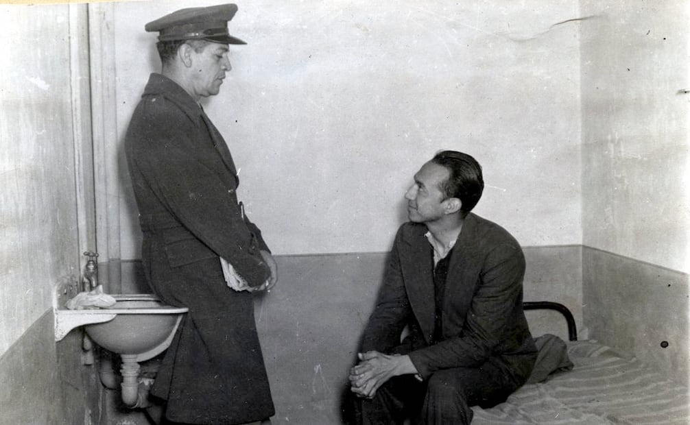 Foto de Gregorio Cárdenas, feminicida serial, al interior de la Penitenciaría de la Ciudad de México, tomada el 9 de diciembre de 1942. Archivo EL UNIVERSAL.