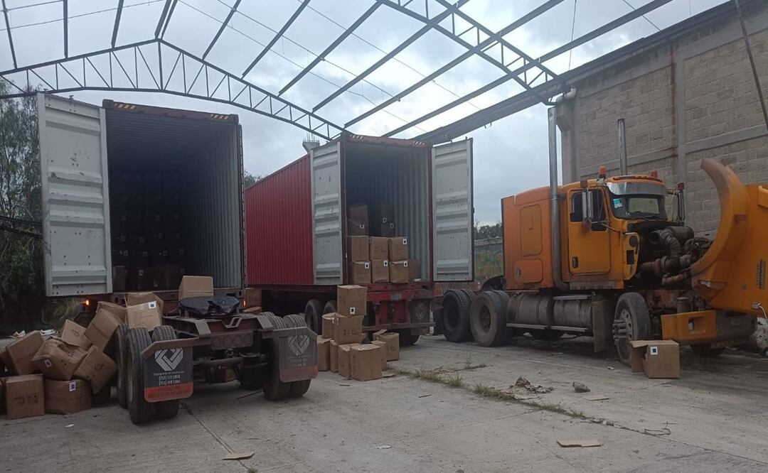 Encuentran mercancía robada valorada en 6 millones de pesos en Teoloyucan, Edomex. Foto: Especial