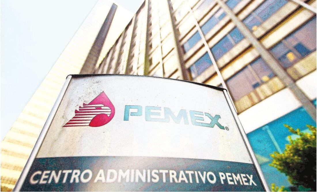 A Pemex se le va a dificultar ir por su cuenta a los mercados para conseguir recursos porque le saldrá más caro, advierte Mario Correa. Foto: archivo/ EL UNIVERSAL