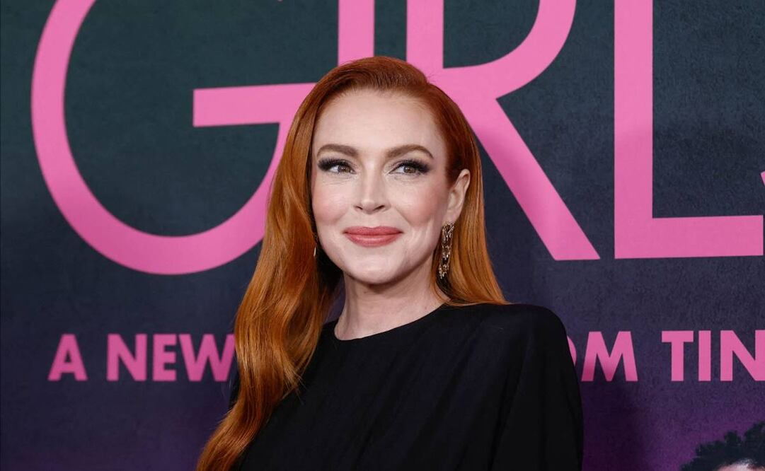 Lindsay Lohan en la alfombra rosa de la nueva versión de "Mean Girls". Foto: AFP.