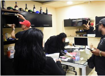 Encuentran presunto cuarto de tortura durante cateo a Sindicato de Taxistas en Cancún; hallan evidencias de al menos 3 homicidios