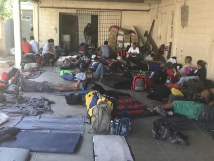 Desalojan a 150 integrantes de la Caravana Migrante 2018 en Sonora 