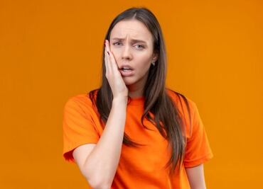 Alivia el dolor de muelas y elimina las bacterias con esta particular infusión de aguacate