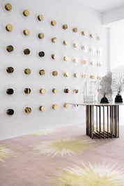 Los tapetes y cojines de Vivienne Westwood