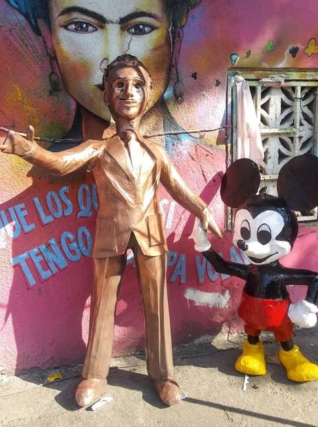 De famosos, políticos y hasta familiares... así hacen piñatas en Tamaulipas 