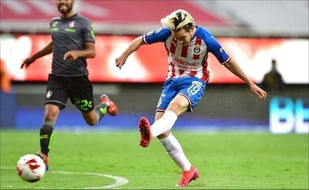 El Clásico Tapatío mantiene la "normalidad"; gana Chivas al Atlas