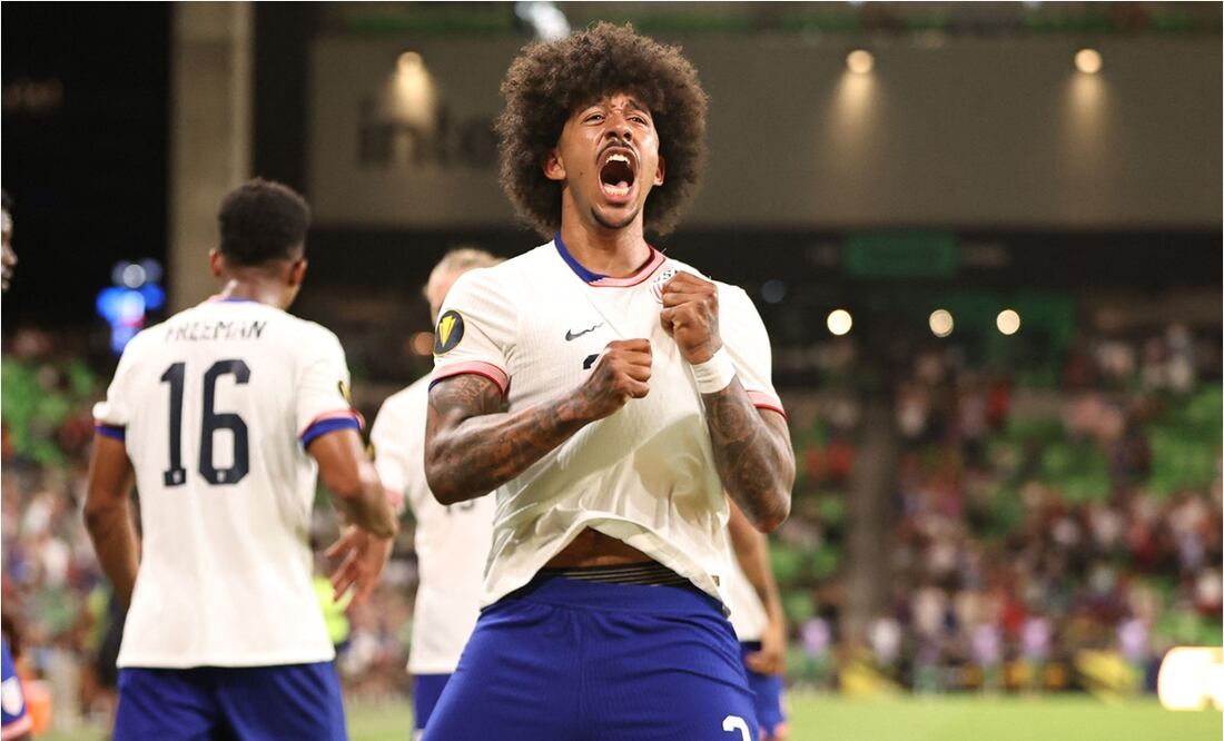 Chris Richards celebra su gol ante Arabia Saudita. FOTO: AFP