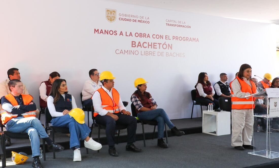 Alcaldía Cuauhtémoc promete atender 5 mil baches con el programa “Bachetón”. Foto: Jorge Alejandro Medellín