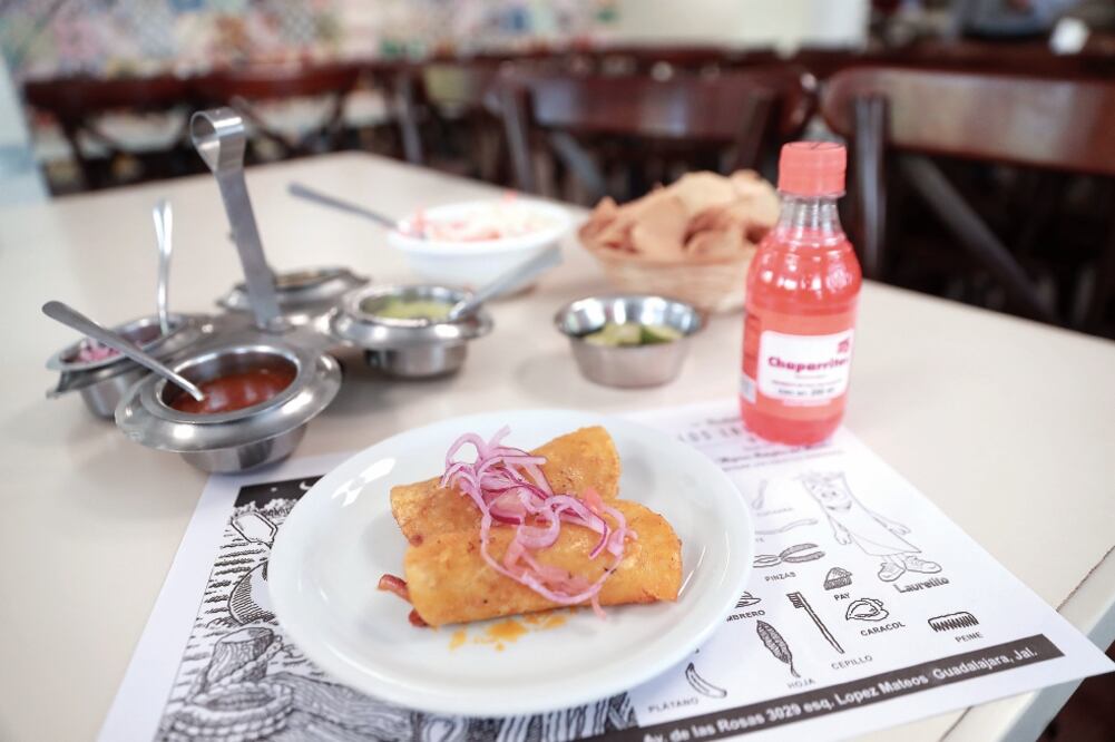 El ganador del Oscar es fan de los tacos de cochinita pibil. (ALEJANDRA LEYVA. EL UNIVERSAL)