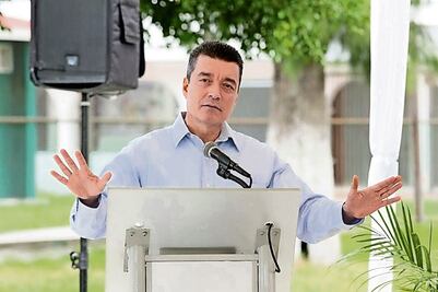 ¿Precandidato le hace el feo a pueblos indígenas?