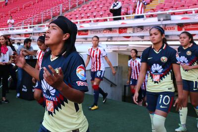 Clásico femenil, con una pobre entrada