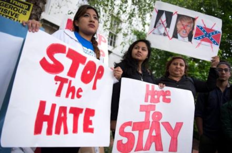 EU: Pancartas y tacos contra visita de Trump al Congreso