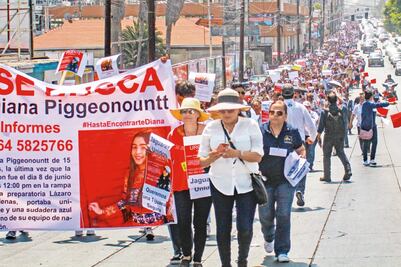 Estudiantes piden que Diana, de 15 años, regrese con vida; protestan en Baja California