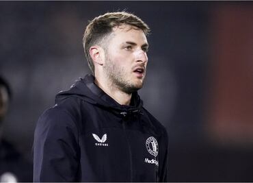 Feyenoord blinda a Santiago Giménez; asegura que no saldrá del club