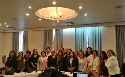 Liderazgos femeninos del PAN y PRD demandan participar en Frente Amplio