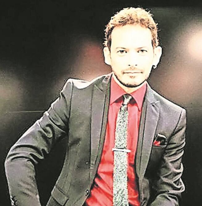 La versión de los testigos plantean que Fuentes se encontraba en su automóvil cuando apareció un sujeto que lo obligó a bajar del auto. El cantante se negó y el hombre le disparó tres veces en la cabeza (ARCHIVO EL UNIVERSAL)