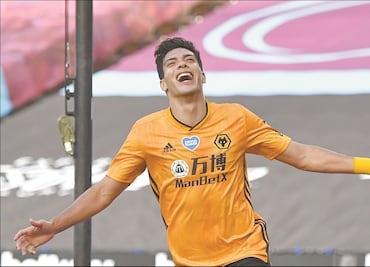 ¿Raúl Jiménez vive sus últimos momentos en Wolves?