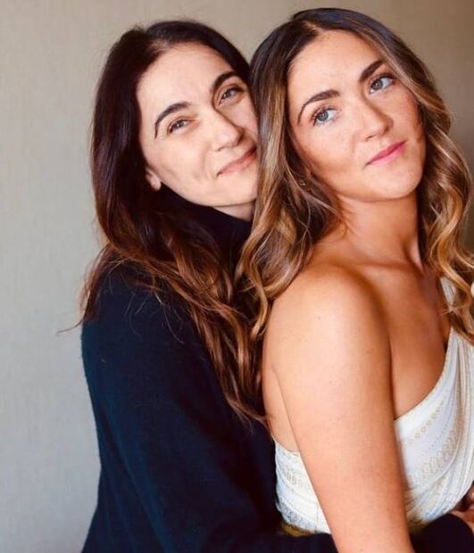 Isabelle Fuhrman, la actriz de "La Huérfana", luce completamente distinta fuera del personaje