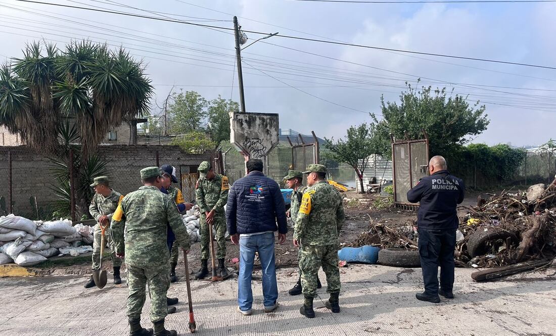 El personal se desplegó en las colonias Ejidal San Isidro, Ampliación Ejidal San Isidro y en la Unidad Habitacional Niños Héroes, de Cuautitlán Izcalli. Foto: Arturo Contreras / EL UNIVERSAL