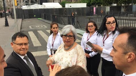 Llegan secretarios a fiesta por el triunfo de AMLO hace un año