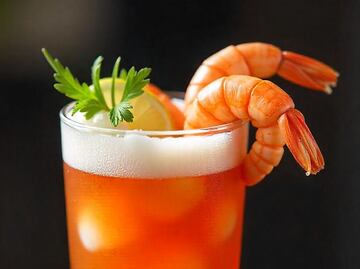 Receta: Cómo hacer micheladas con camarón