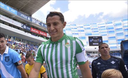 Andrés Guardado dio positivo por Covid-19