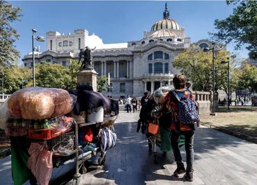 FOTOS: Vendedores ambulantes regresaron a la Alameda Central tras 15 día de retiro voluntario