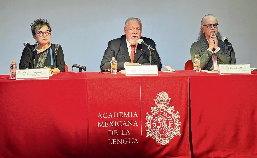 La lingüista Concepción Company y el director de la AML, Gonzalo Celorio. Foto: AML
