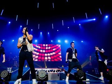 Confiscan peluches del Dr.Simi en concierto de Big Time Rush ¡Ya se salió de control!