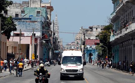 Evacuan sin daños a niños de escuela cercana a Hotel Saratoga tras explosión; reportan 8 muertos