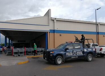 Roban casi un millón de pesos en banco dentro de supermercado en Culiacán