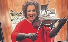 María Katzarava presentará su espectáculo "Piaf Sinfónico"