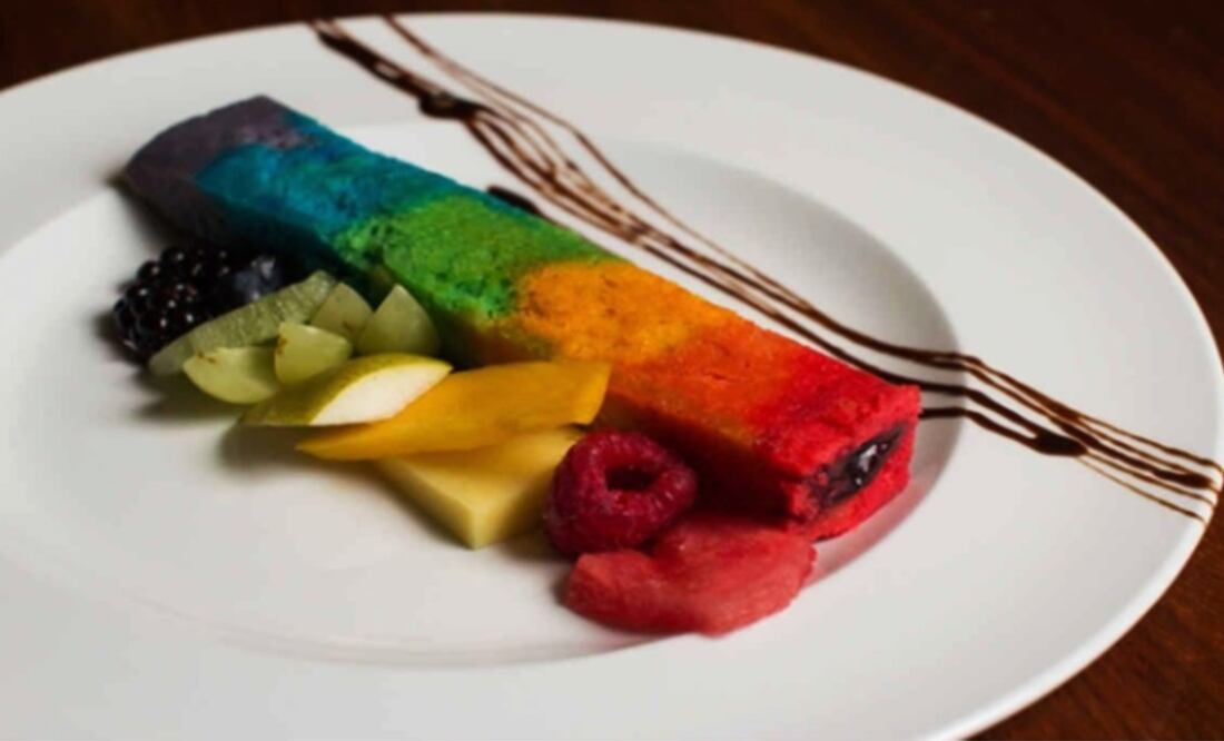 The rainbow tamal - Photo: Courtesy of María Tamales