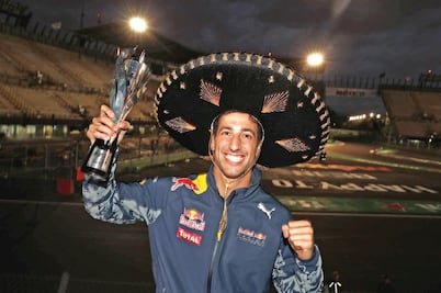 Ricciardo: el tercer lugar en la oscuridad