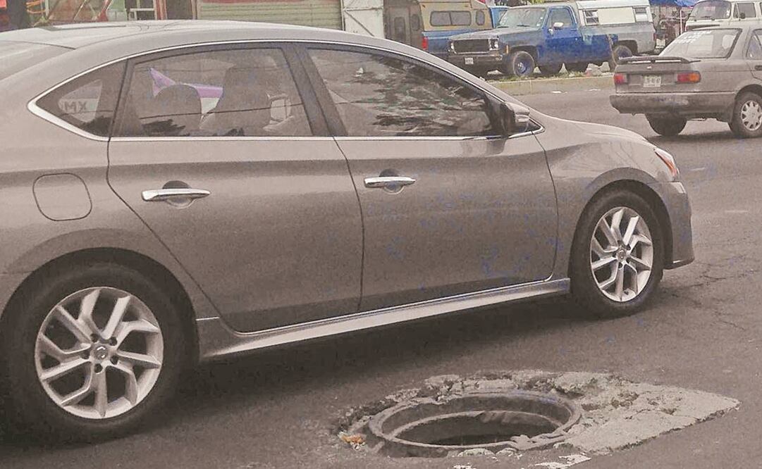 Entre 2007 y 2018 hubo 80 denuncias por robo de coladeras. Foto: Archivo/ El Universal.