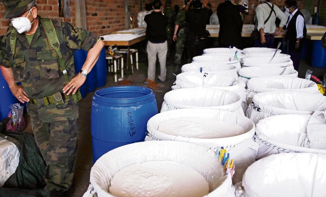 Entre los precursores confiscados por el Ejército están la metilamina y cloruro de amonio, Foto: Archivo