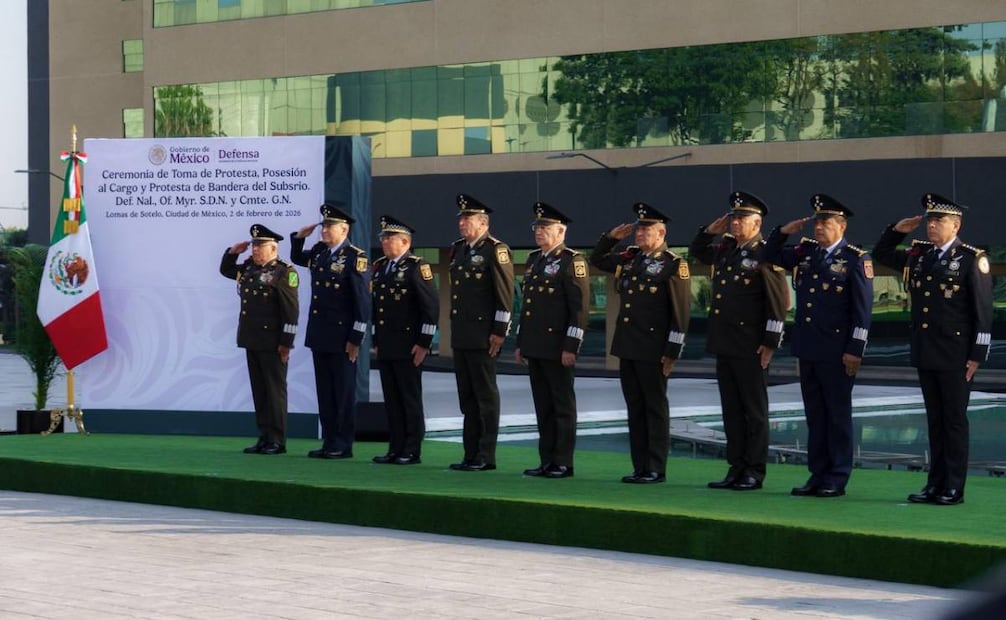 Ceremonia de toma de protesta, posesión al cargo y protesta de bandera a Enrique Martínez López, como Subsecretario de la Defensa Nacional en la Plaza de la Lealtad este lunes 2 de febrero de 2026. Foto: Osmar Alvarado/ EL UNIVERSAL