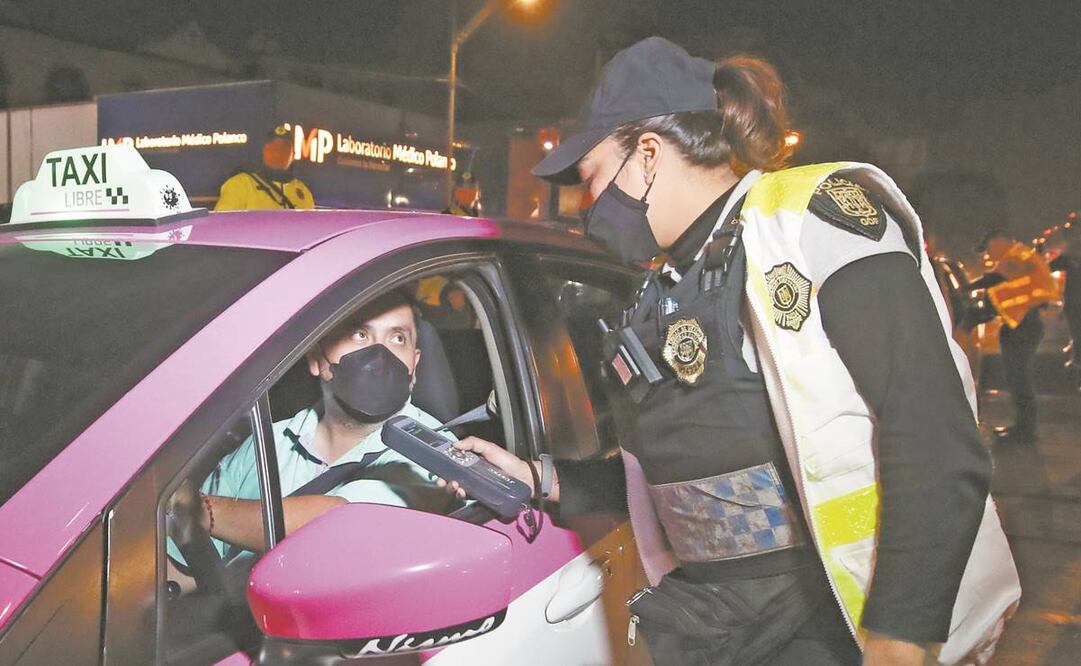 Una infracción frecuente fue reprobar el alcoholímetro. Foto: Archivo/ El UNIVERSAL