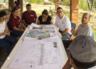 Nayaritas revisaron reconstrucción de sus viviendas tras "Willa": Sedatu