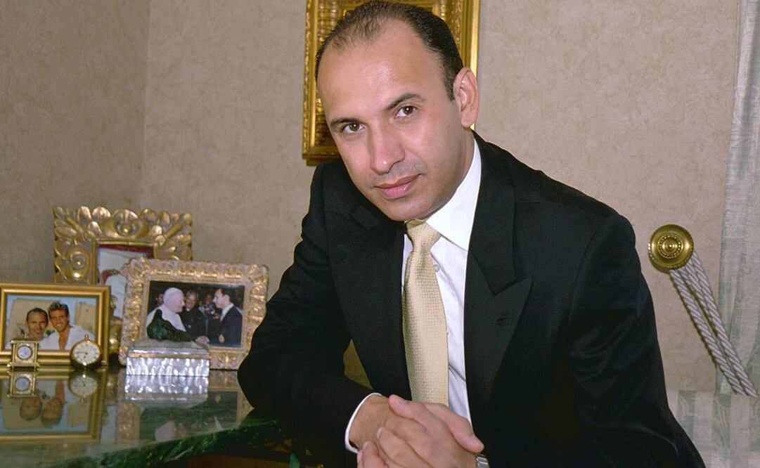 Representante en México de Museos del Vaticano, Berumen logró en 2019 el levantamiento de una réplica de la Capilla Sixtina en la Ciudad de México.