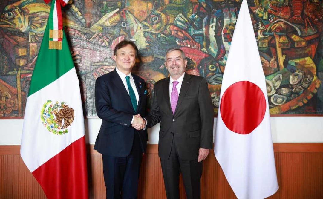 Canciller De la Fuente recibe a su homólogo de Japón, Iwao Horii. Foto: Especial