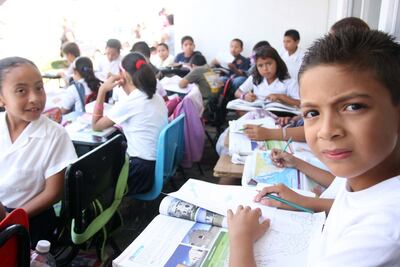 Presentan modelo educativo para alumnos de educación básica