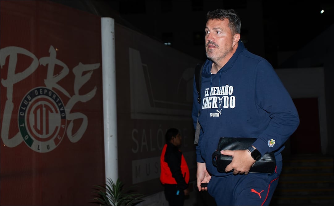 El DT Oscar García fue a dar al hospital y se perdió el juego ante San Luis - Foto: Imago7