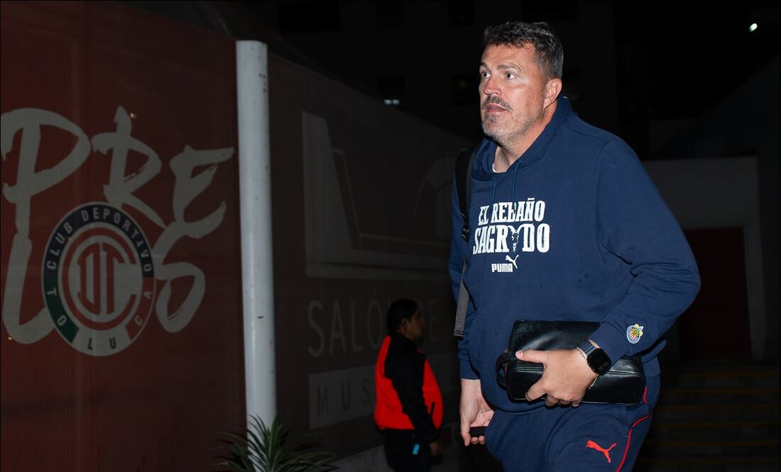 El DT Oscar García fue a dar al hospital y se perdió el juego ante San Luis - Foto: Imago7