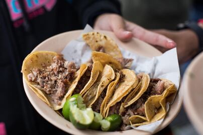 ¿Eres adicta o adicto a la comida? Identifican a la molécula culpable