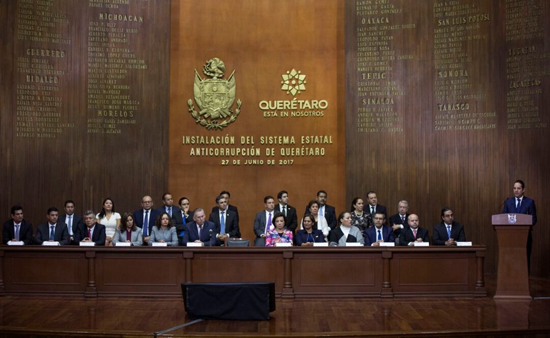 La ceremonia se llevó a cabo en el Teatro de la República de esa ciudad. /Francisco Arroyo - EL UNIVERSAL