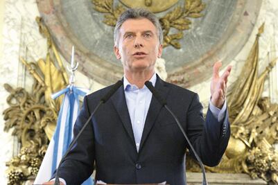 Gremios convocan a marcha multitudinaria contra Macri