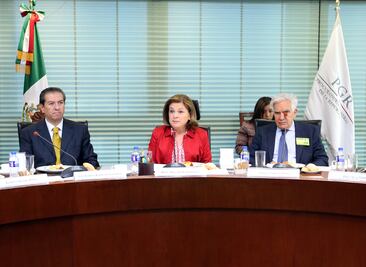 Reconoce Arely Gómez lenta transición al sistema acusatorio