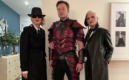 Con símbolo de Satanás, Elon Musk pasa Halloween disfrazado con su mamá